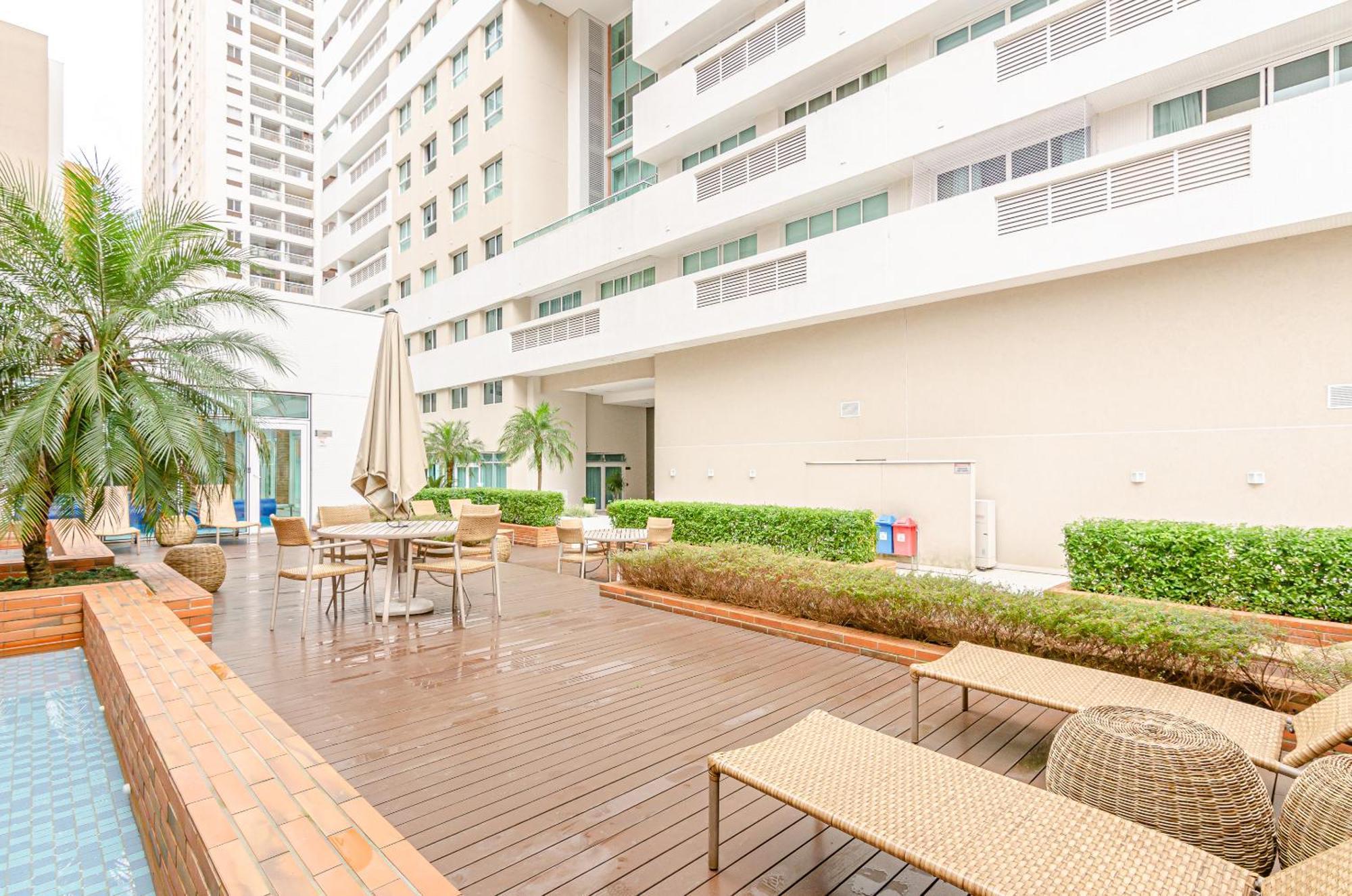 Lifespace Curitiba - Apartamentos Urooms Εξωτερικό φωτογραφία