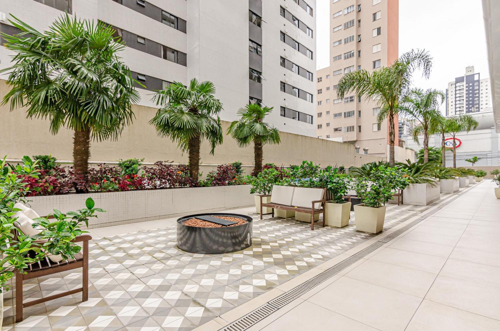 Lifespace Curitiba - Apartamentos Urooms Εξωτερικό φωτογραφία