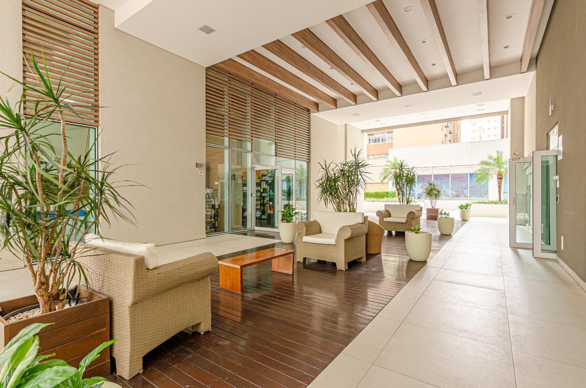 Lifespace Curitiba - Apartamentos Urooms Εξωτερικό φωτογραφία